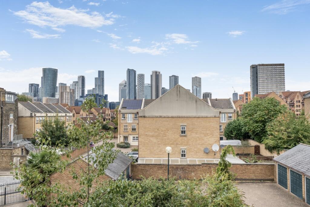 1360462-10-68d6c2...