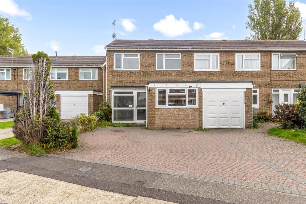 14 Willow Crescent-014.JPG