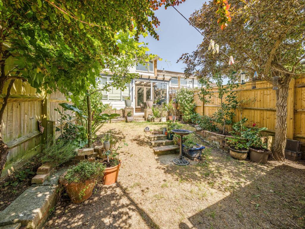 Garden (view b)