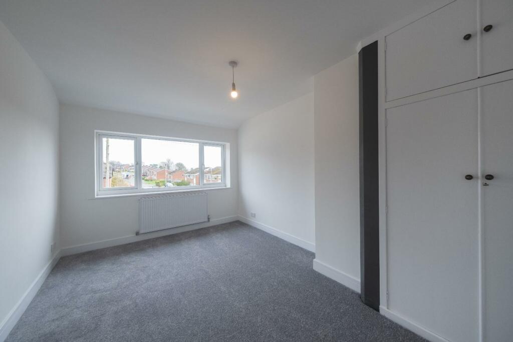 23 Oathills Drive-013.jpg