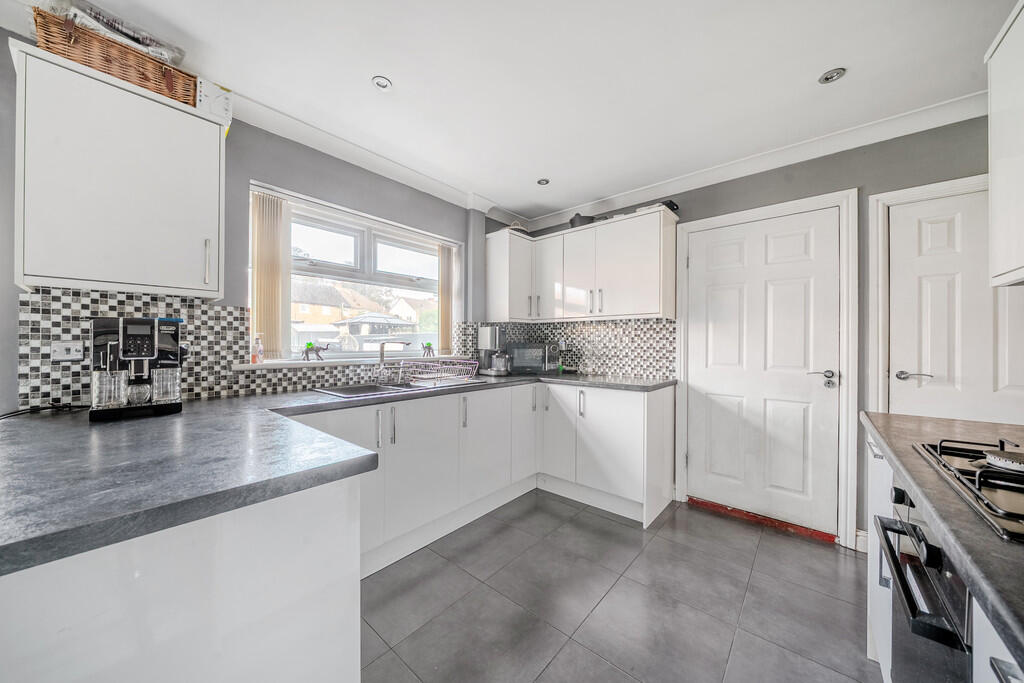 1371718-10-68ff97...