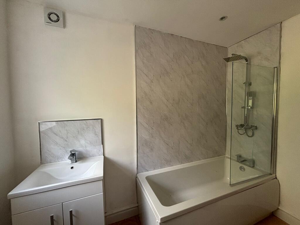 WhatsApp Image 2025-10-24 at 14.15.55.jpeg