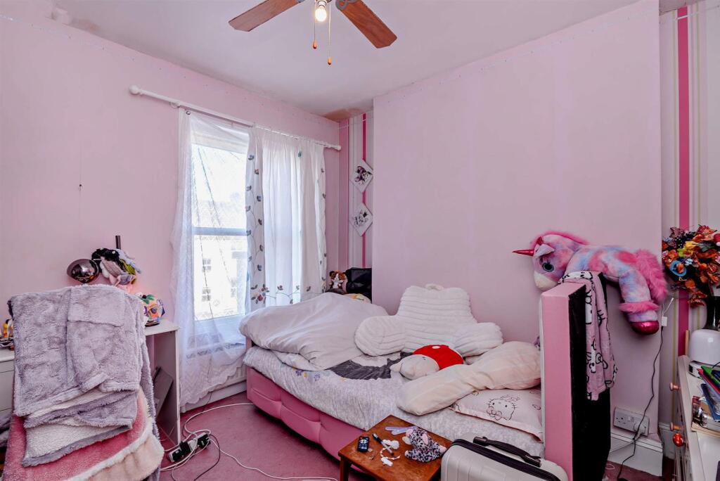 8668576-interior10-800.jpg