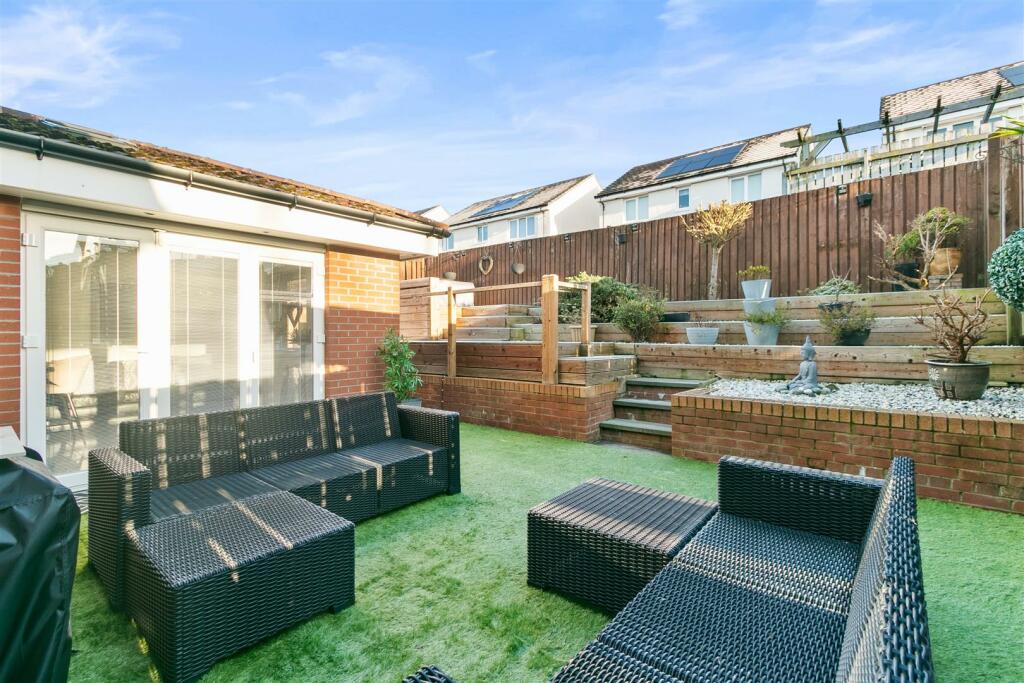 Melfort-Gdns-30.jpg