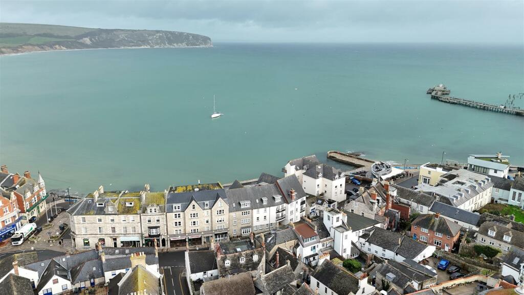 Cliff place 1.JPG