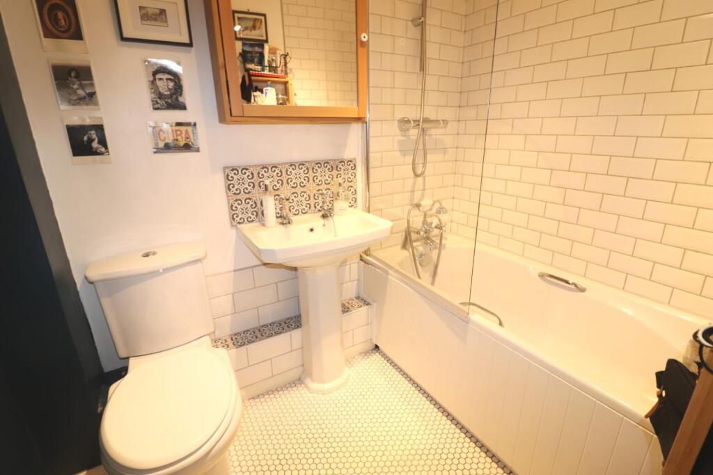 BATH.jpg