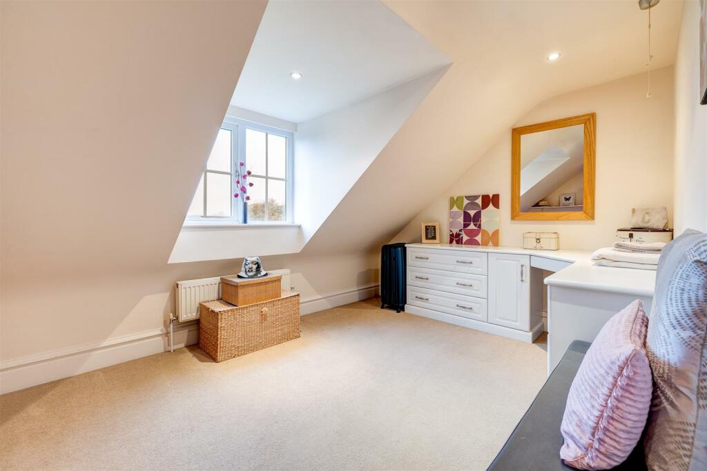 Stanton Lane, Thornton