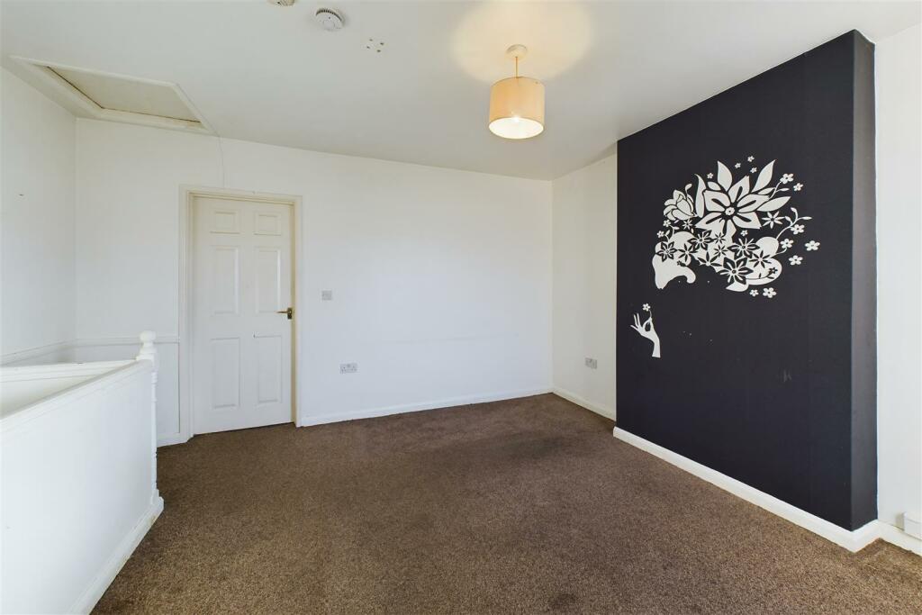 63 Great Western Road, City Centre Gloucester GL1 