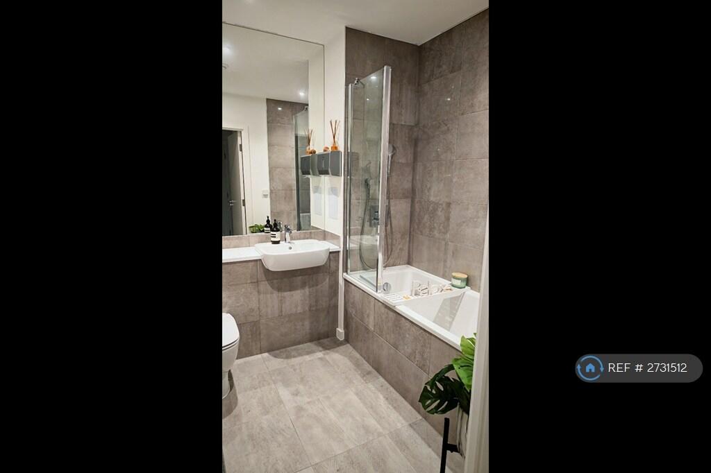 Bathroom #2