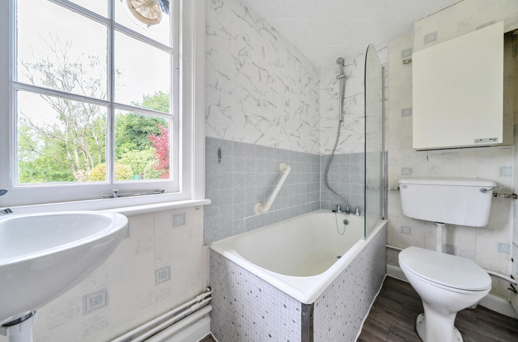 1307144-19-684ac4...