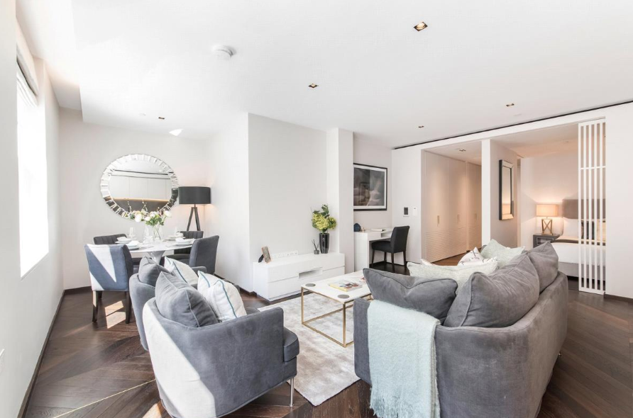 Great Newport Street, London, WC2H