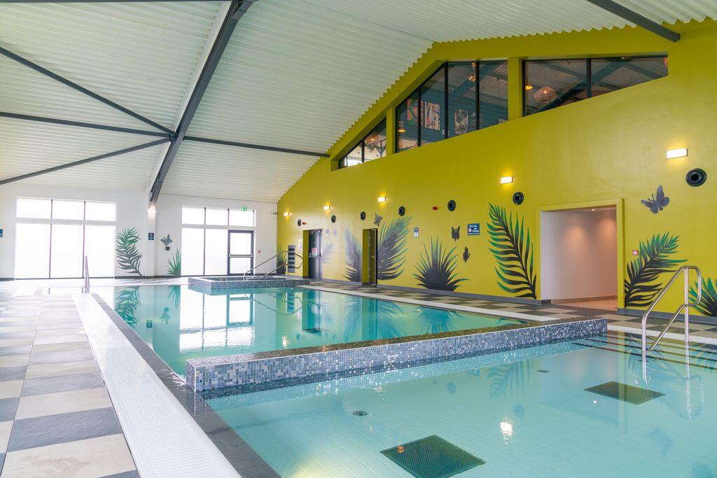 2023 Devon Hedley Wood Indoor Swimming Pool Empty 