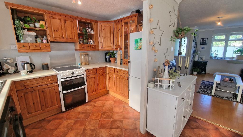 Kitchen to Sitting Room