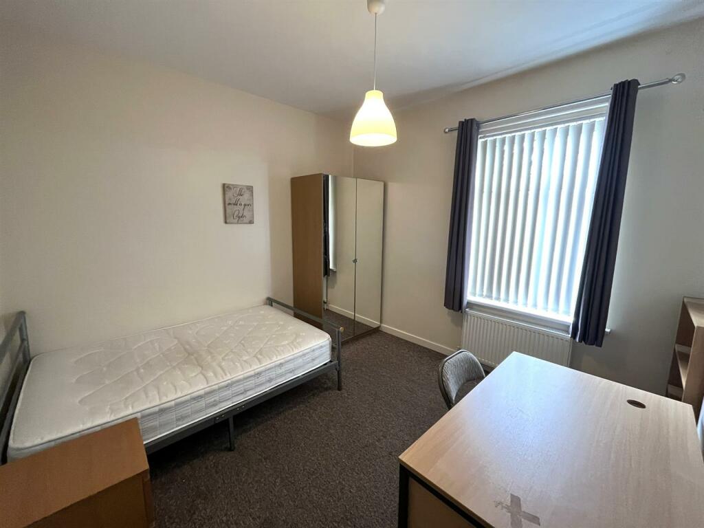 Bedroom.JPEG