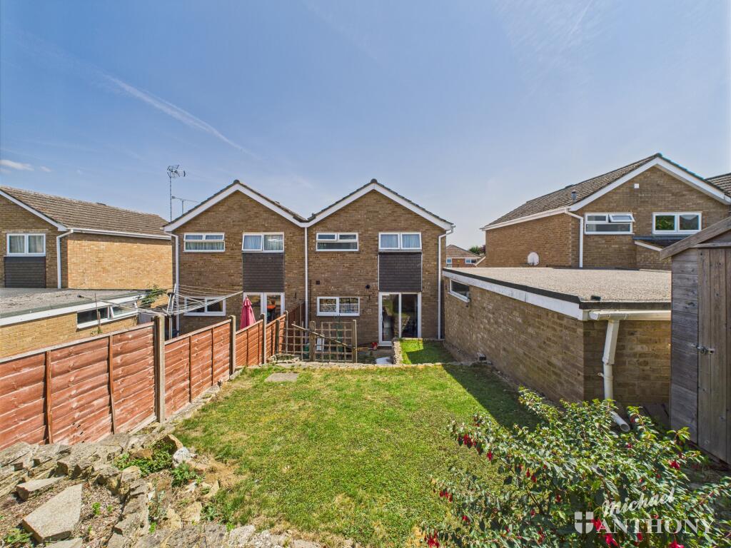 CAM02773G0-PR0342-STILL018