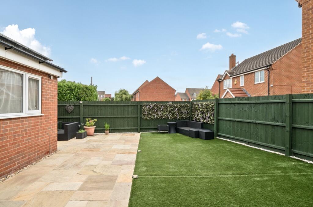 1331872-20-6888b4a05173e