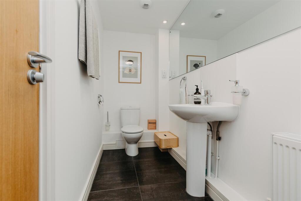 Ensuite