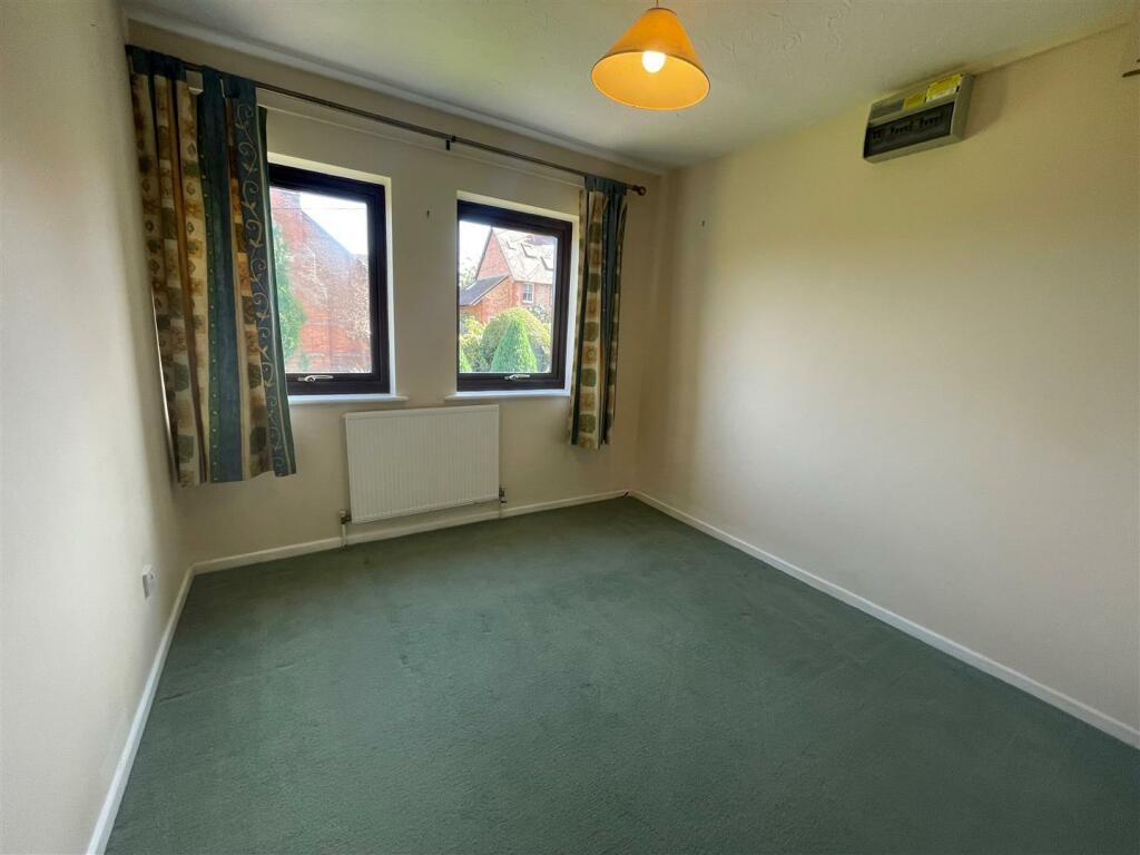 Bedroom.jpg