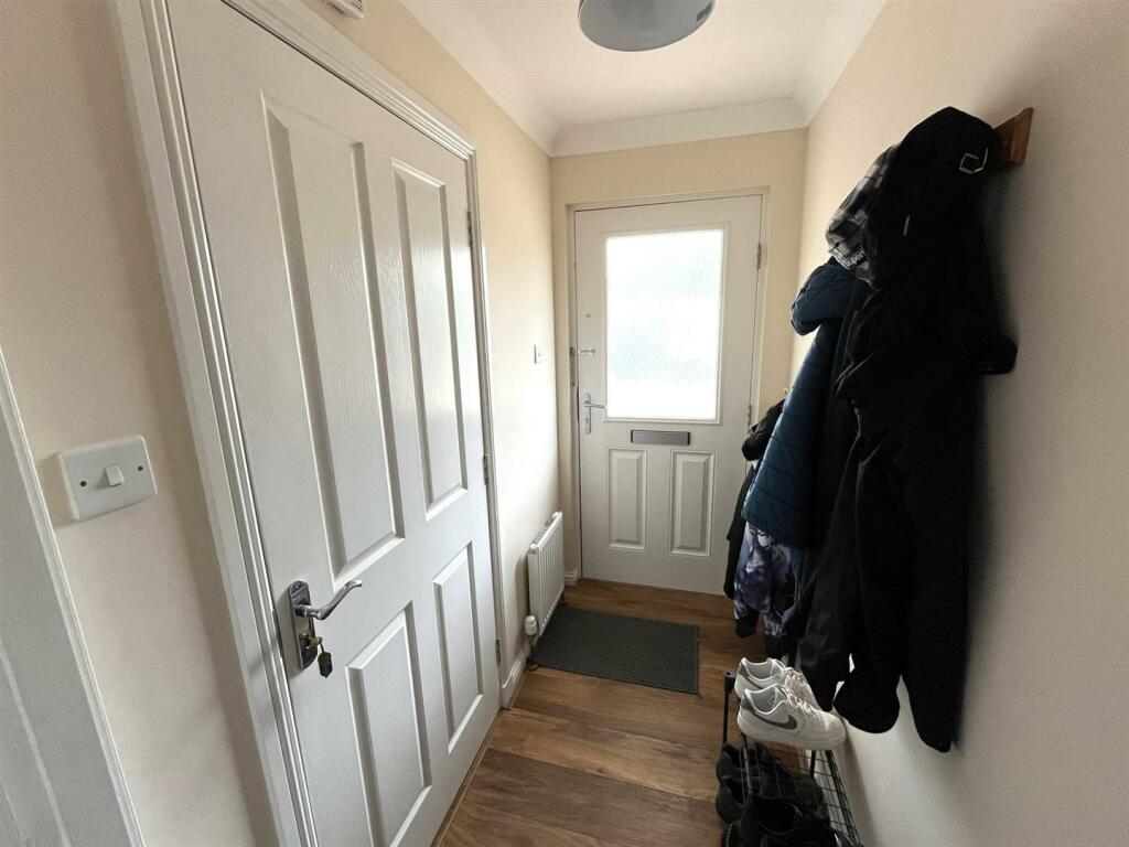 ENTRANCE VESTIBULE