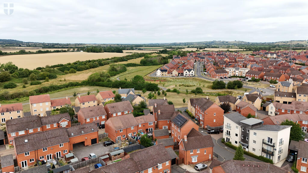The Warren AERIAL.JPG
