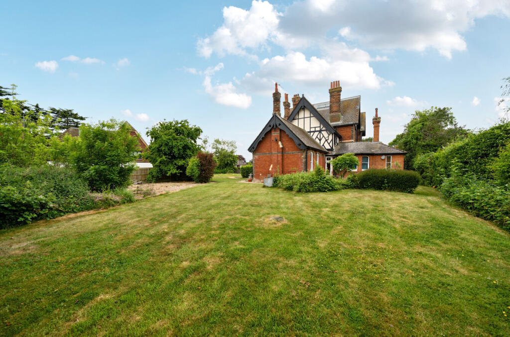 1295313-5-6825e1e...