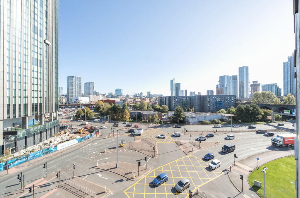 1360295-3-68d5130...