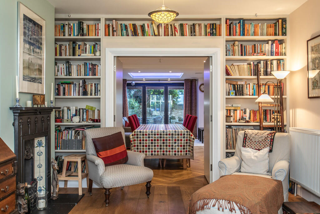70 Braemore Road4...
