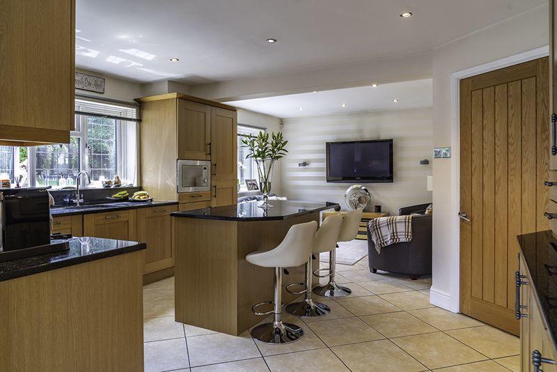 Fitted Kitchen...