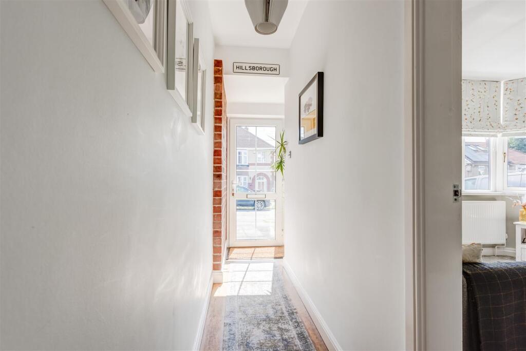 31CotswoldRoad(Interior)-1.jpg