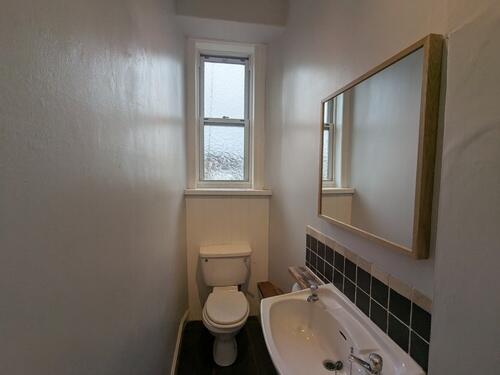 PXL_20251013_120556916 (1).jpg