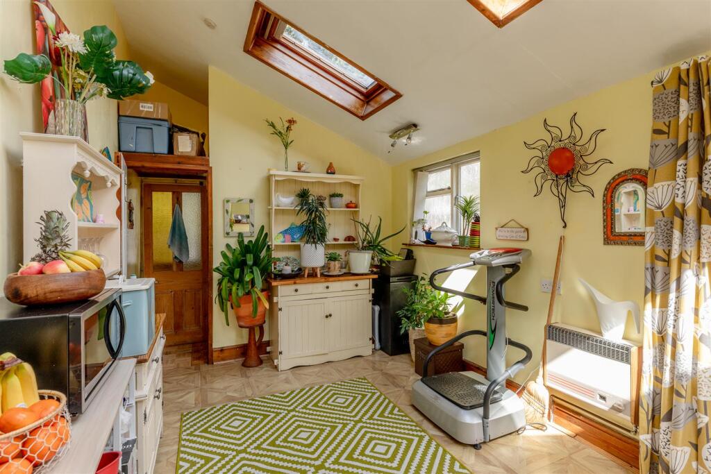 1 Brynland Avenue Dining Room