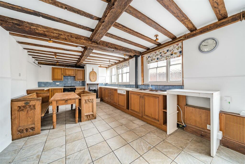 Kitchen:Dining Room (1).jpg