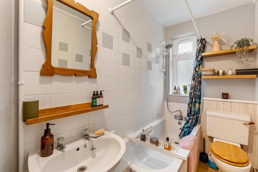 39SycamoreCrescent-006.jpg