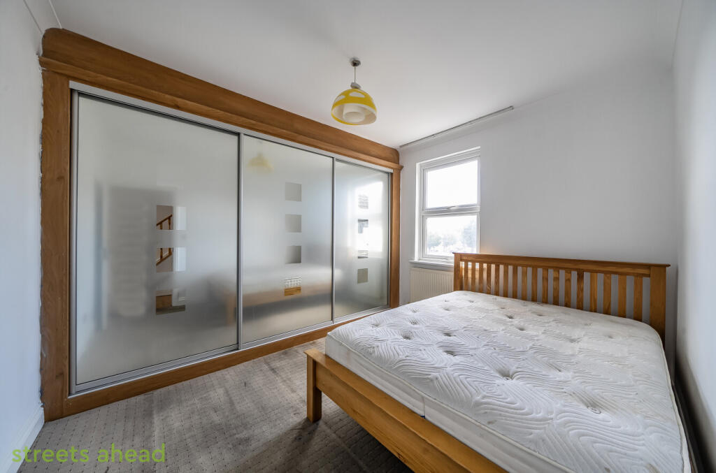 b5bf6233-fcdc-4d8...