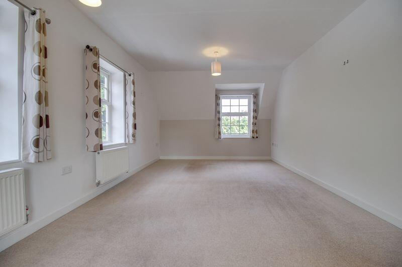 Living Room (2)