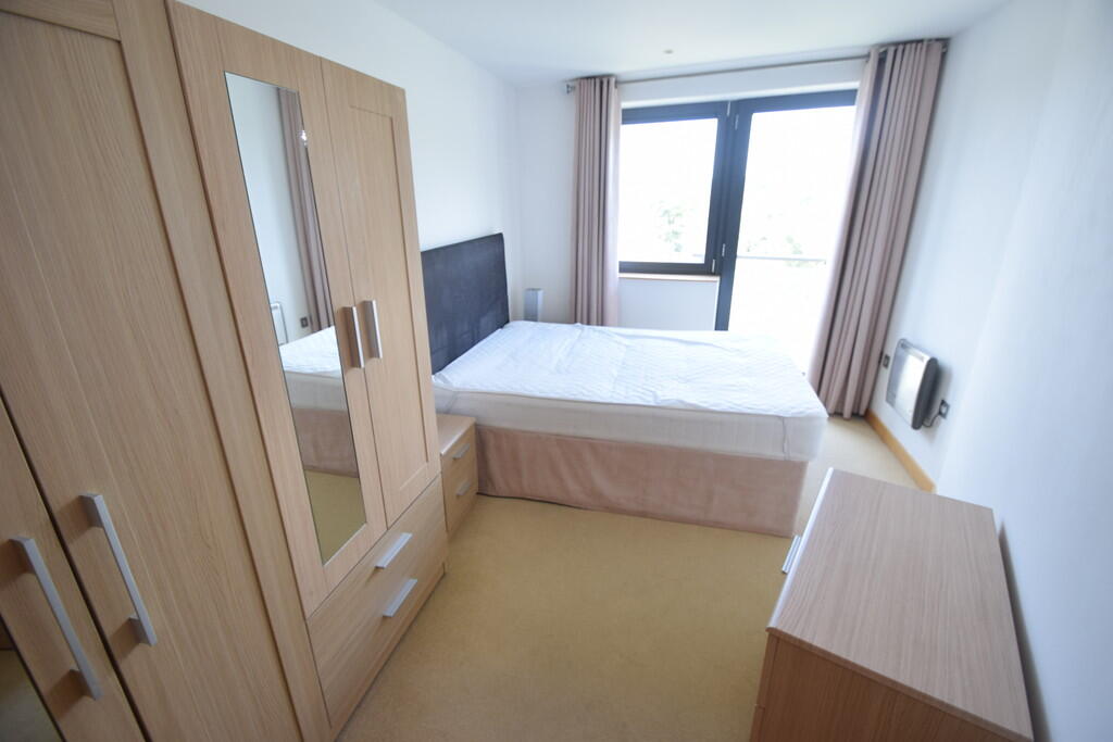 IMG_8879_8_origin...