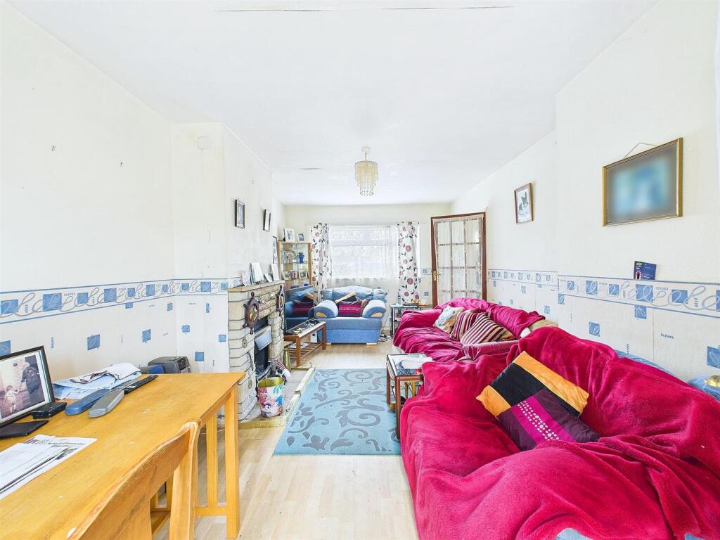 9 - 2 Bedroom Semi Detached House.jpg