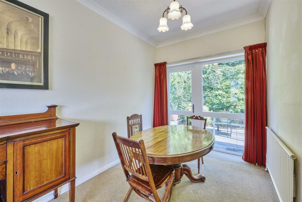 11 Danford Close Oundle-19.jpg