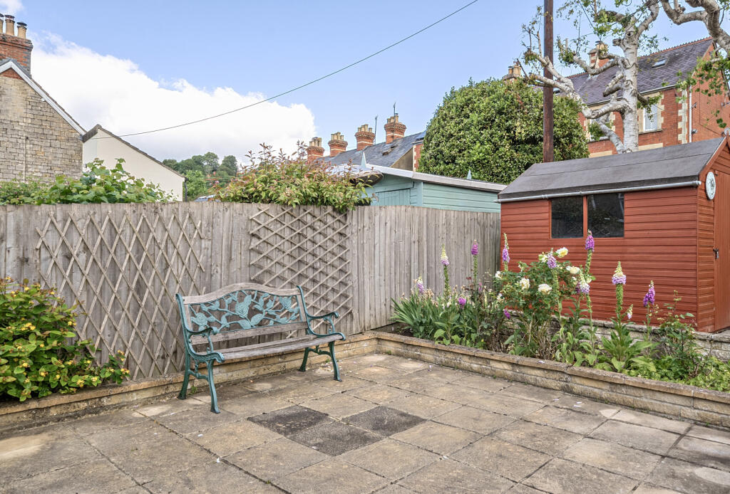 1298512-21-683d86...