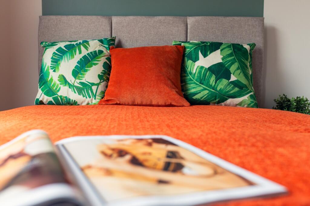 Call 02920 668585 to secure your viewing_14