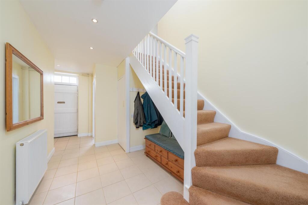 1_Swinton_Bridge_End_Farm_Cottage-27.jpg
