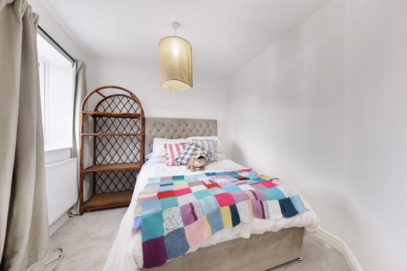 Bed2