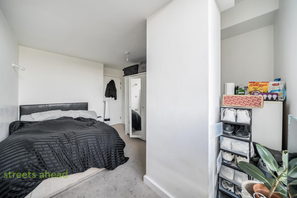 428a9afd-c1a8-435...