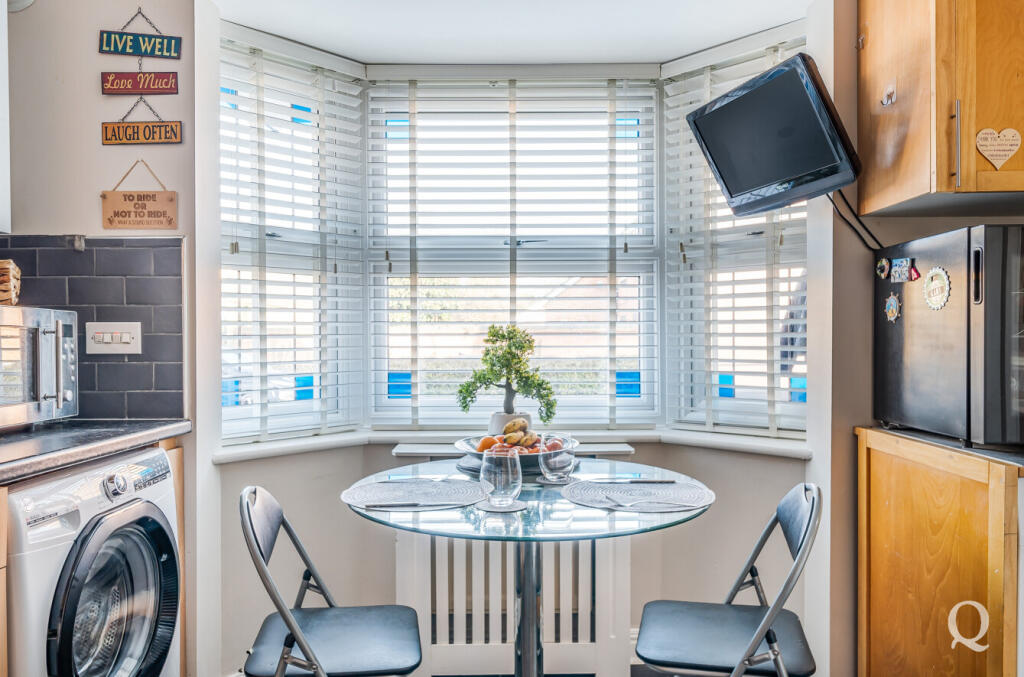 0dcafc5d-0899-445...