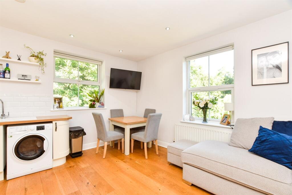 Kitchen/Lounge/ Diner