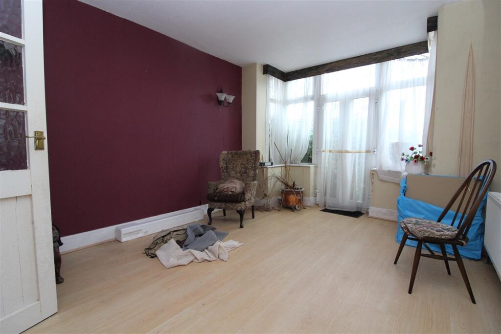 Rear Lounge T202509041231.jpg