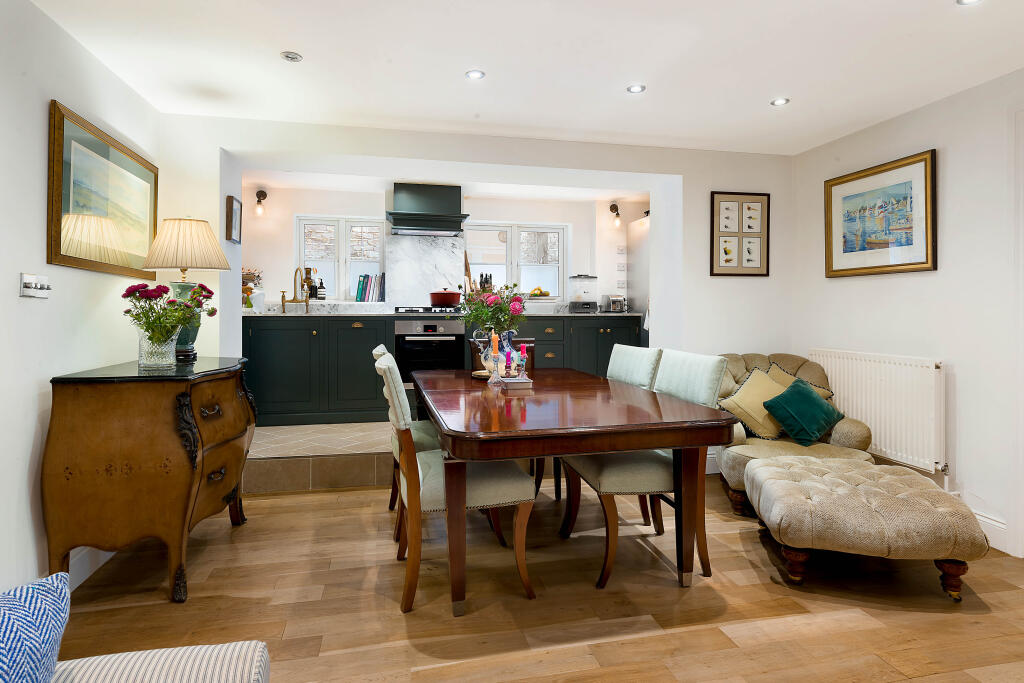 AWinship-7068-04-Hig