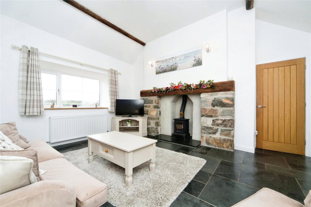 Cottage Living Room