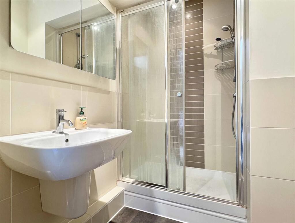 En-Suite.jpg