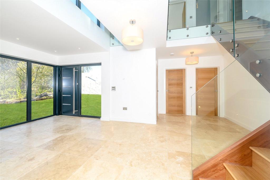 Reception/Hallway